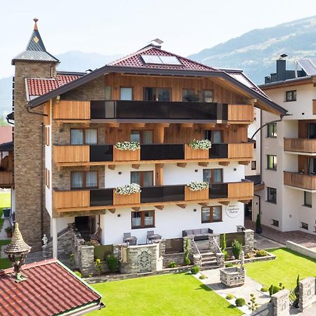 Hotel Garni Landhaus Platzer Zell am Ziller Bagian luar foto